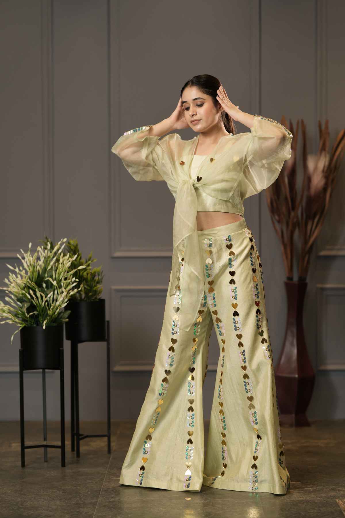 AVERY SHARARA SET